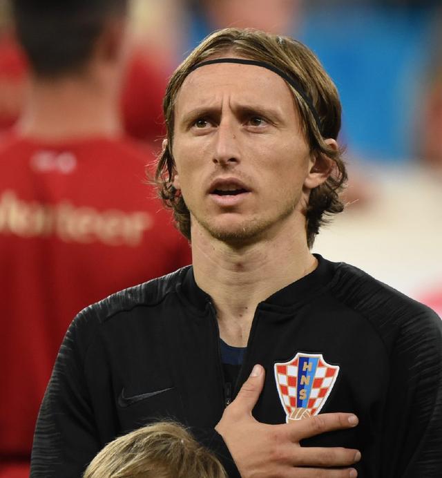 意甲半场：杜维卡斯建功，科莫暂1-0萨索洛